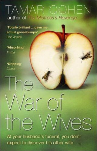 Omslaget til The War of the Wives af Tammy Cohen (engelsk udgave)