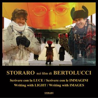 Omslaget til Vittorio Storaro on Bernardo Bertolucci Movies af Vittorio Storaro (engelsk udgave)